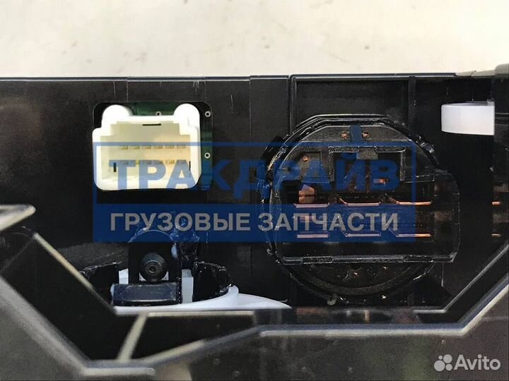 Блок управления климат-контролем Мицубиси Кантер