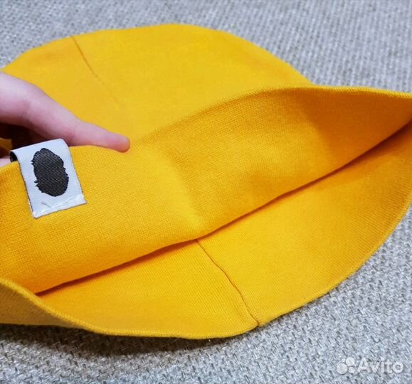 Шапочка весна-осень на 1 годик. Отличное состояние