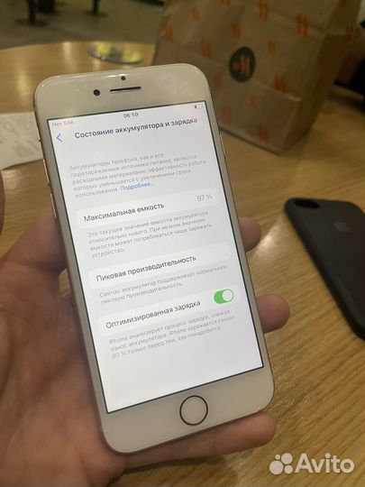 iPhone 8, 64 ГБ