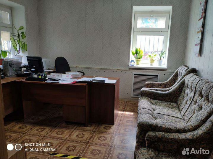 Административное здание с арендаторами