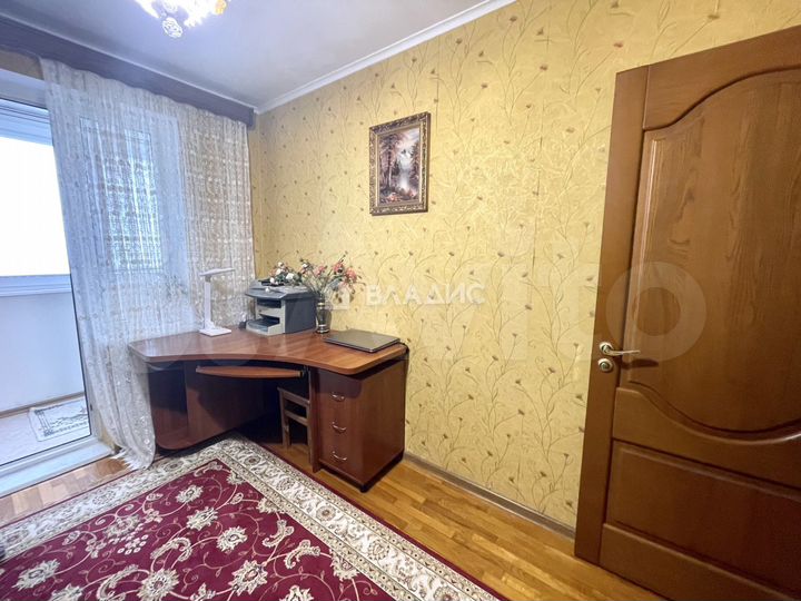 4-к. квартира, 80 м², 3/5 эт.