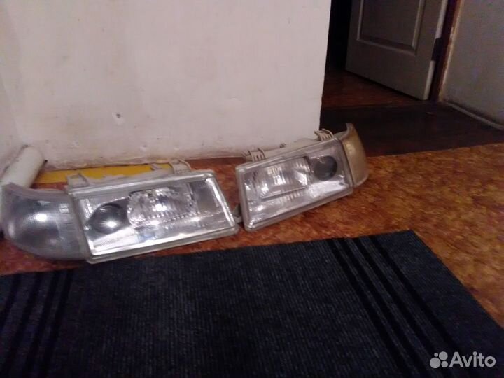 Продам фары ваз-2110