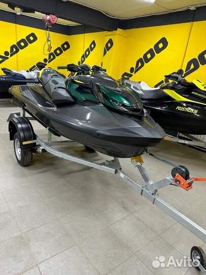 Гидроцикл BRP Sea doo Apex RXP