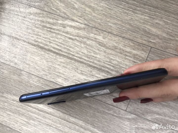 Samsung Galaxy A20s, 3/32 ГБ