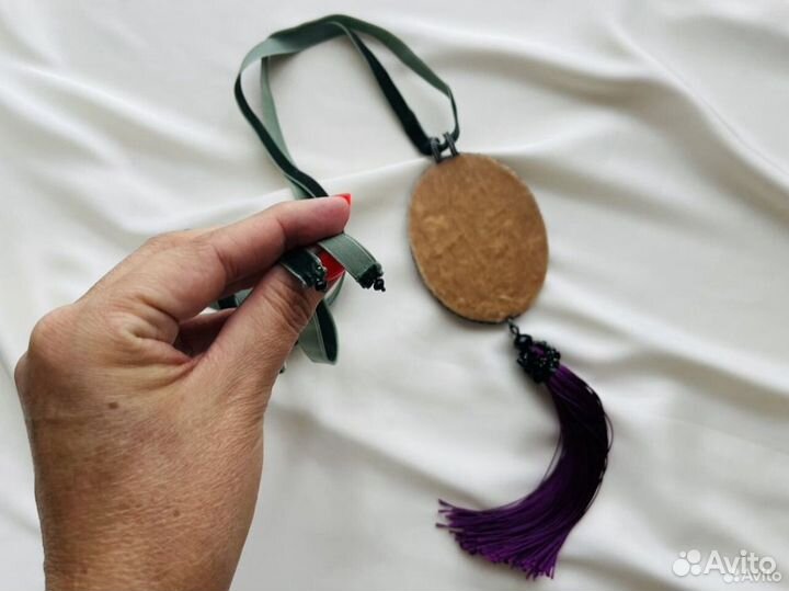 Чокер колье кулон из натуральных камней