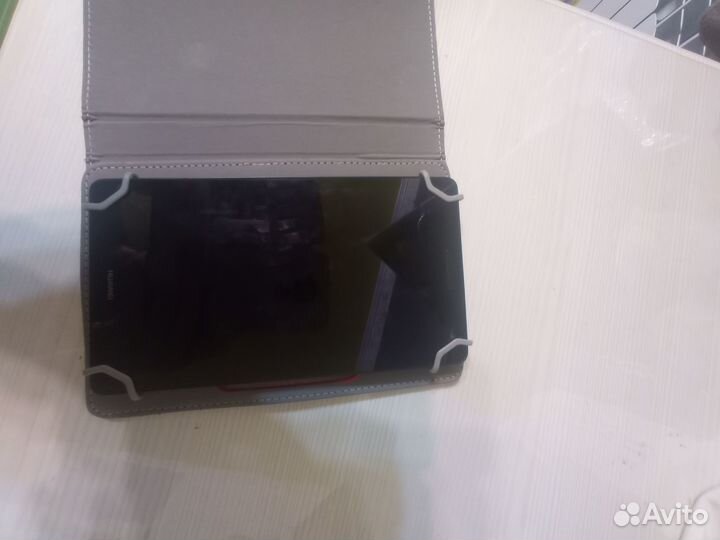 Продаю планшет Lenovo