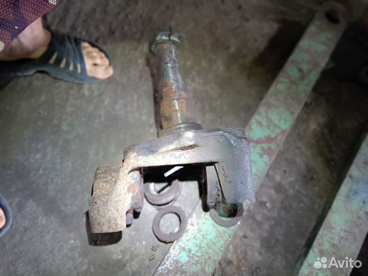 Кулак поворотный маз евро