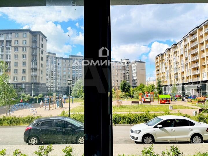 2-к. квартира, 55,5 м², 1/9 эт.