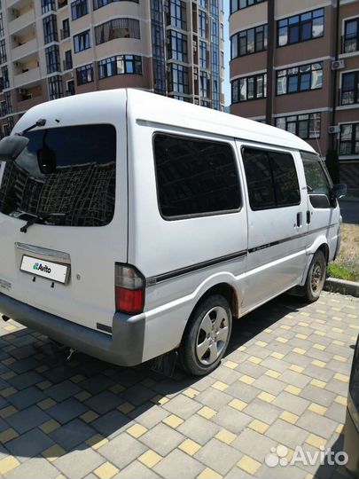 Mazda Bongo 1.8 AT, 2003, 200 000 км