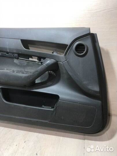 Обшивка двери передняя левая Ауди A6 C6