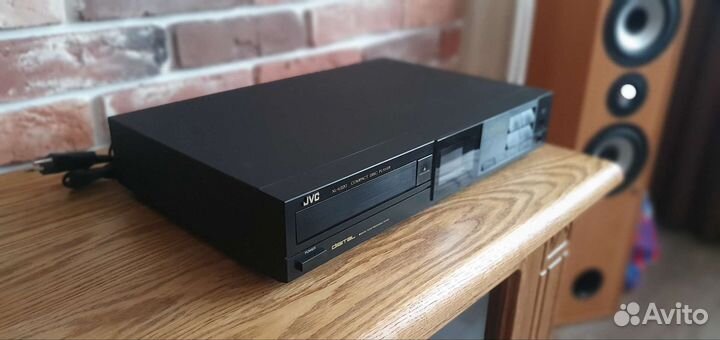 Cd проигрыватель JVC XL-v220BK