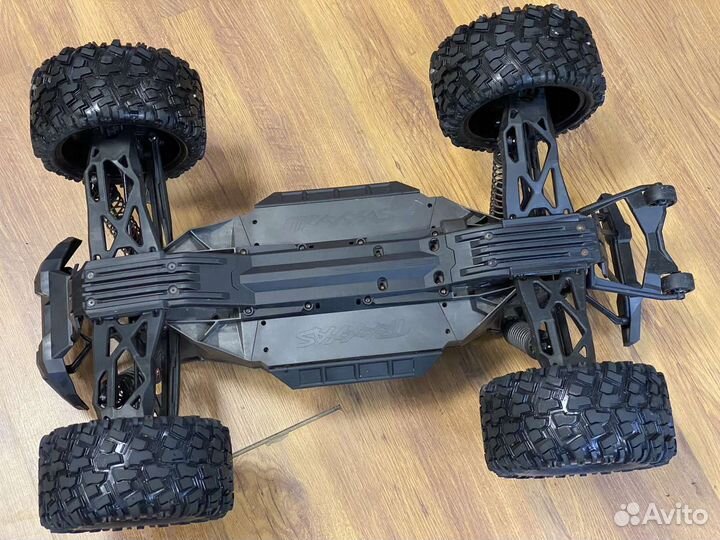 Traxxas X-Maxx 8S 4WD 1:5
