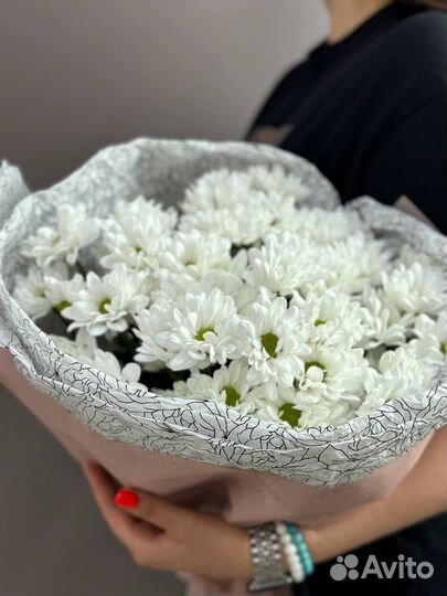 Букет из 9 кустовых хризантем