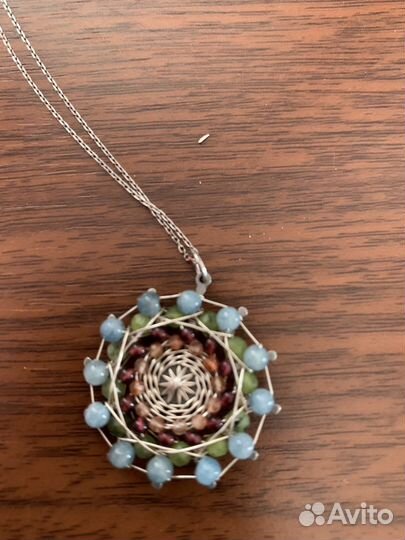 Ювелирный кулон-мандала