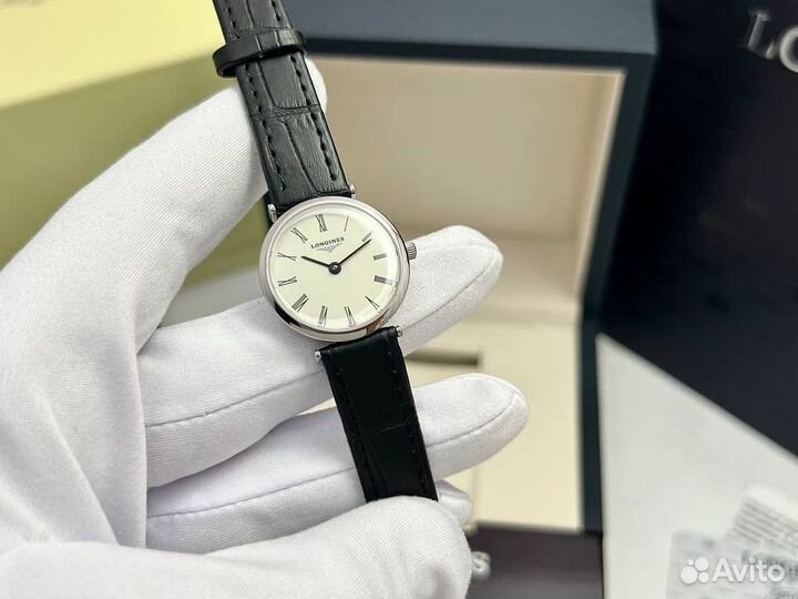 Женские часы Longines