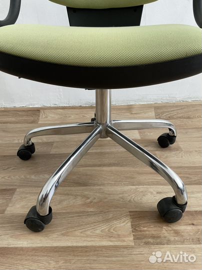 Офисное кресло бу