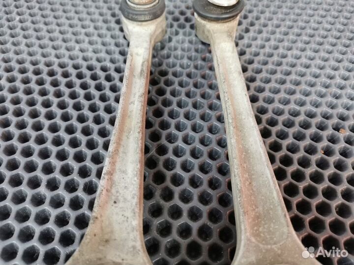 Рычаги подвески задние Bmw X5 E53 M54B30 2005