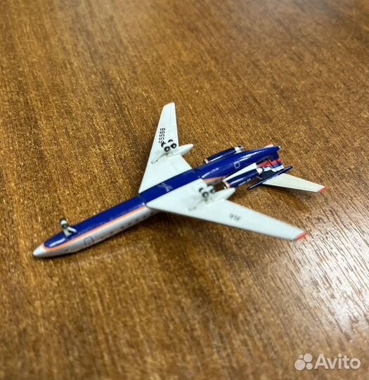 Модель самолета herpa ту-134 Аэрофлот 1:500