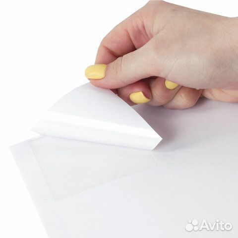 Этикетка самоклеящаяся 70х70 мм, 12 этикеток, бела