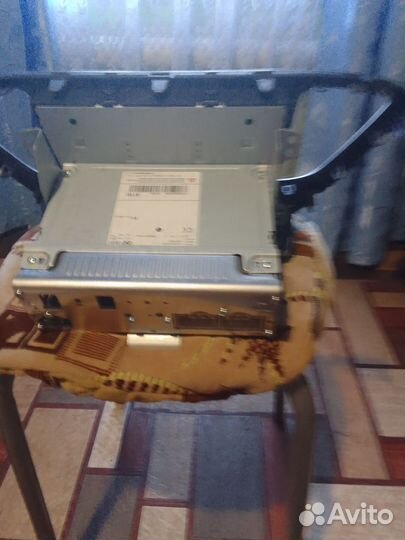 Продается новая штатная магнитола Хендай Солярис2