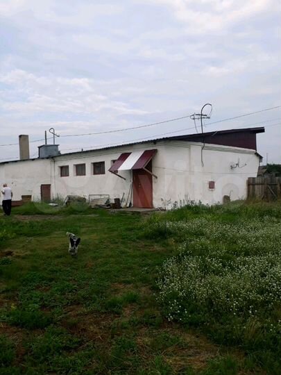 Нежилое здание