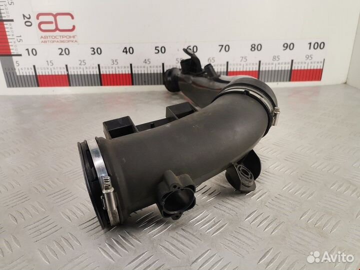 Патрубок воздушного фильтра BMW 5 F07/F10/F11 2012