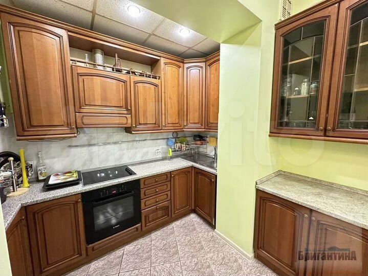 3-к. квартира, 128,7 м², 4/5 эт.