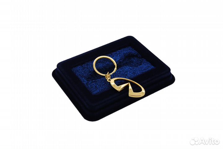 Подарочный автобрелок позолоченный 999