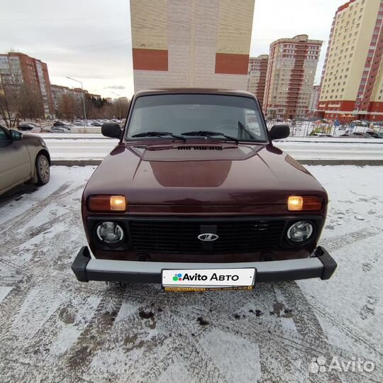 LADA 4x4 (Нива) 1.7 МТ, 2014, 185 000 км