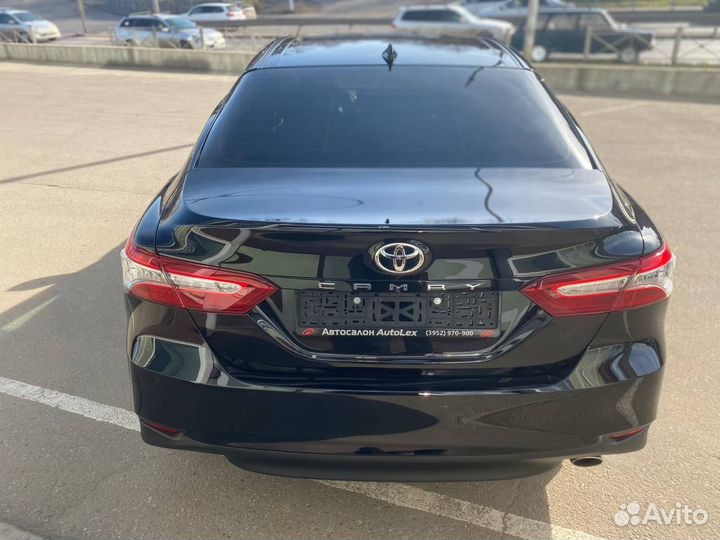 Toyota Camry 2.5 AT, 2018, 128 000 км