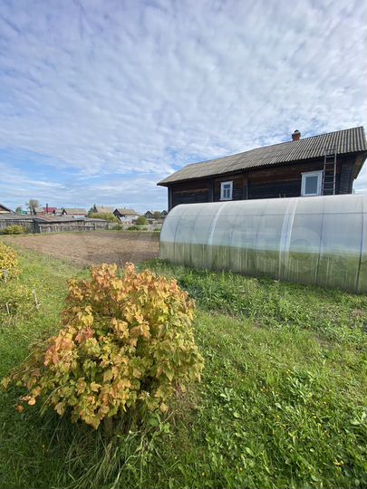 Дом 65,9 м² на участке 11 сот.