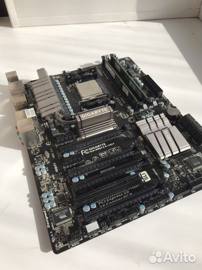 Материнская плата с процессором+память+видеокарта