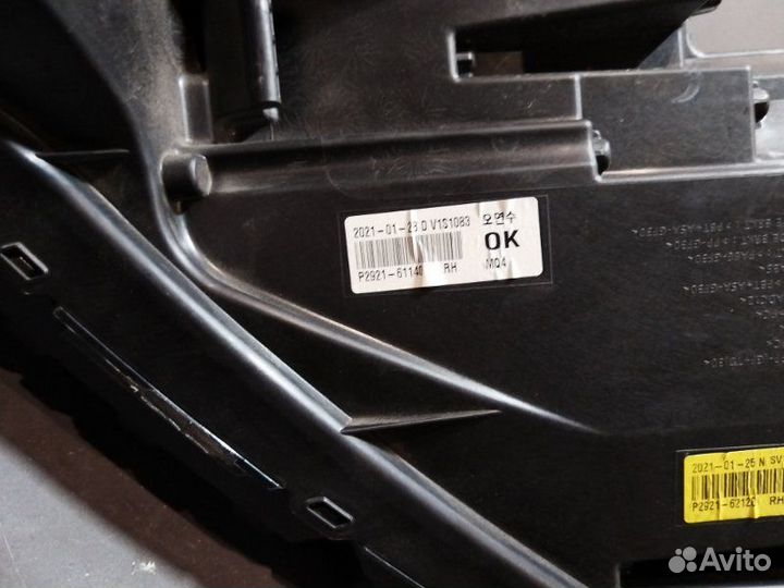 Фара Kia Sorento 2021