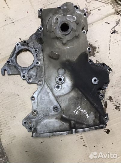 Крышка двигателя на Hyundai Solaris