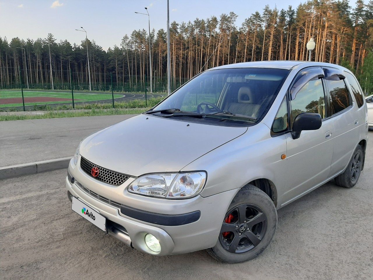 Toyota Corolla Spacio: фото владельца