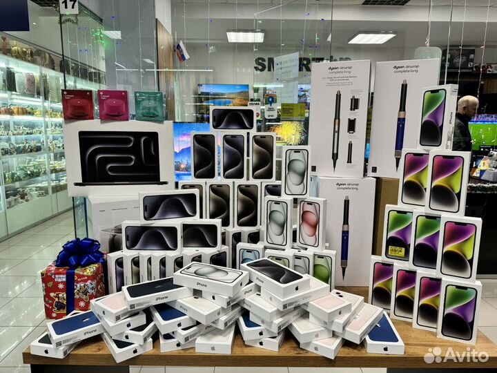 iPhone 15, 256 ГБ
