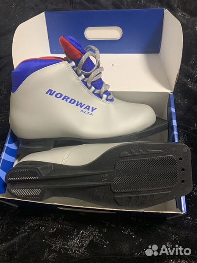 Лыжные ботинки новые nordway 37