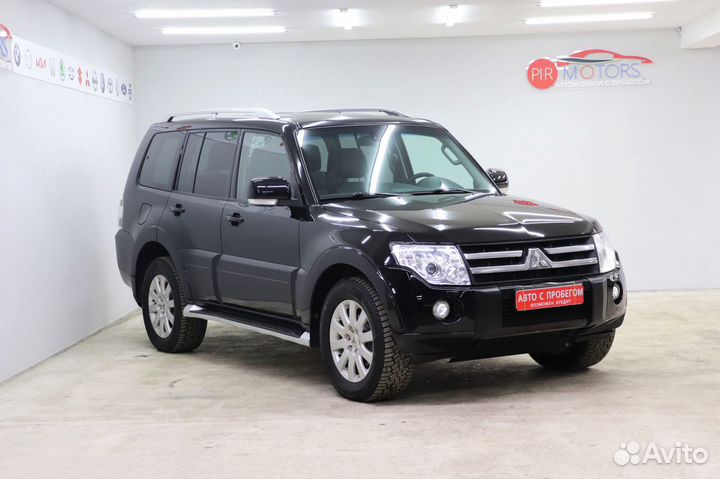 Mitsubishi Pajero 3.2 AT, 2011, 197 183 км