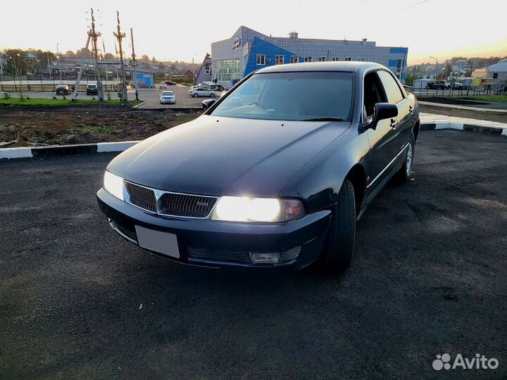 Mitsubishi Diamante, 2001