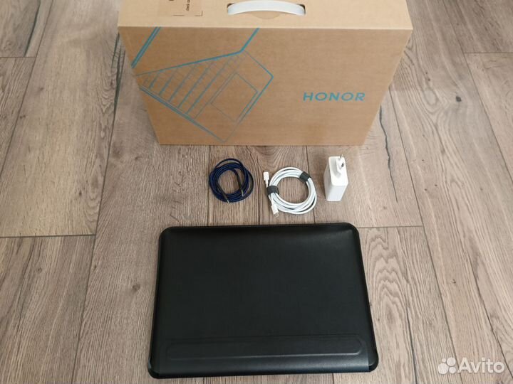 Ноутбук honor MagicBook X 14 8/256 Space Gray