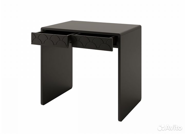 Письменный стол