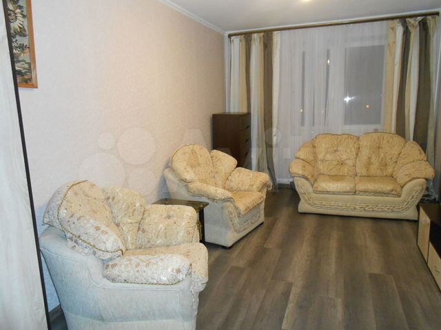 Комната 13 м² в 3-к., 8/16 эт.