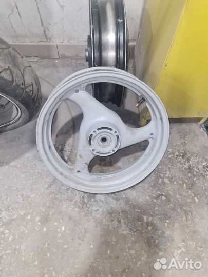 Suzuki gsf 250 bandit диск задний