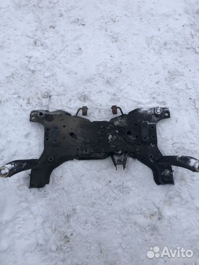 Подрамник передний Ford Focus 2