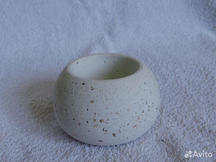 Горшок для цветов