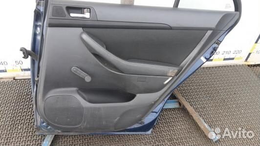 Дверь задняя правая toyota avensis T25 (EML27FT01)