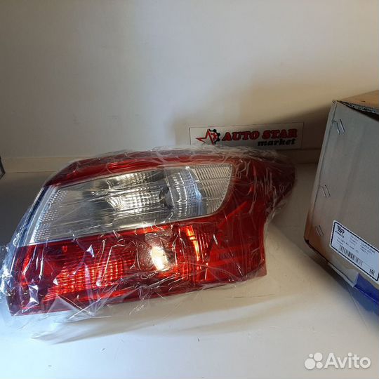 Фонарь задний правый внешний Ford Focus 3 (III)