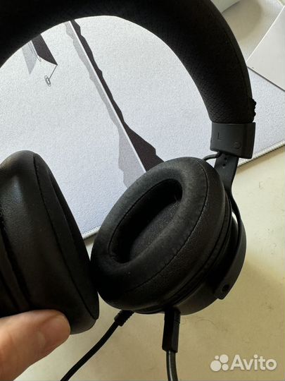 Наушники Razer Kraken V3 Hypersense