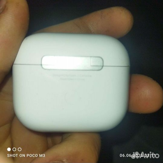 Беспроводные наушники apple airpods