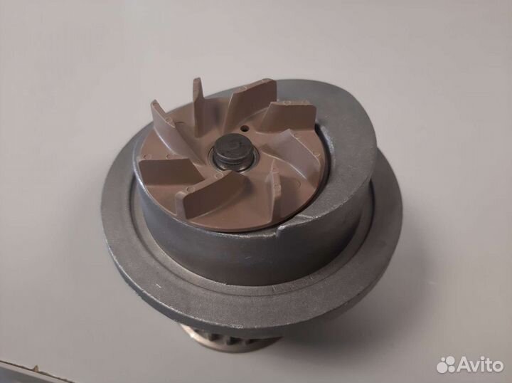 Помпа Опель, Насос водяной, GM оригинал